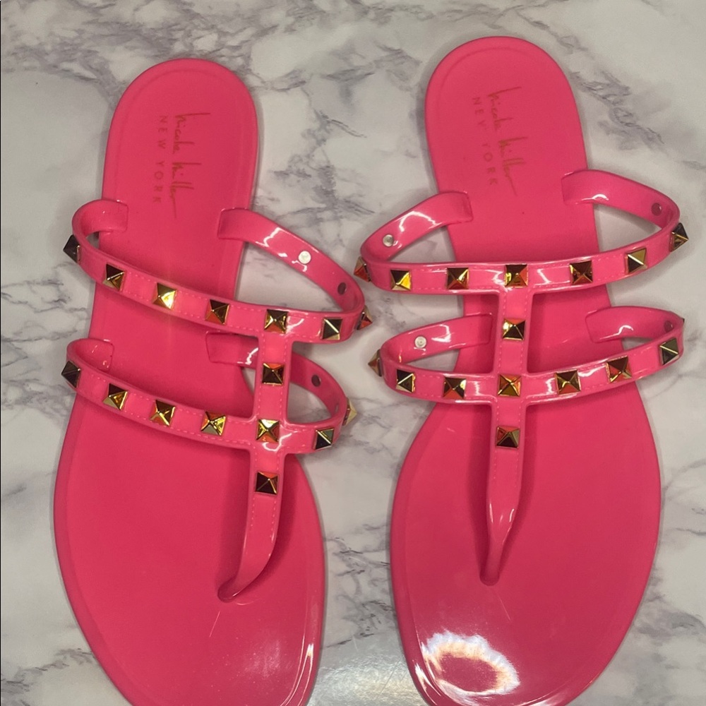 Nicole Miller  NWOT Brooney  Pink/Coral Studded Sandals size 9